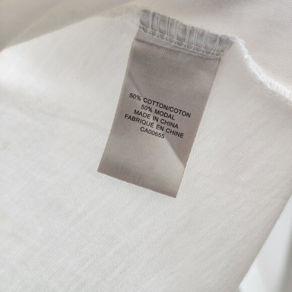 RW&CO White Keyhole Top (M) - Picture 2 of 5